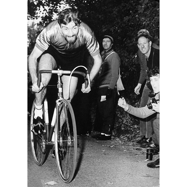 Bernard Thompson – Cycling Photographer